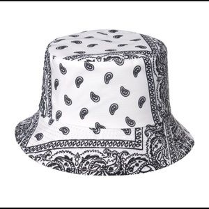 Bandana bucket hat